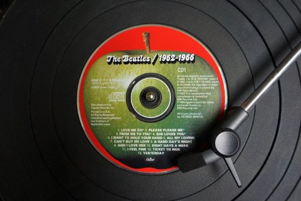 'Timeless content - competing formats' by Bob Douglas of Edinburgh u3a